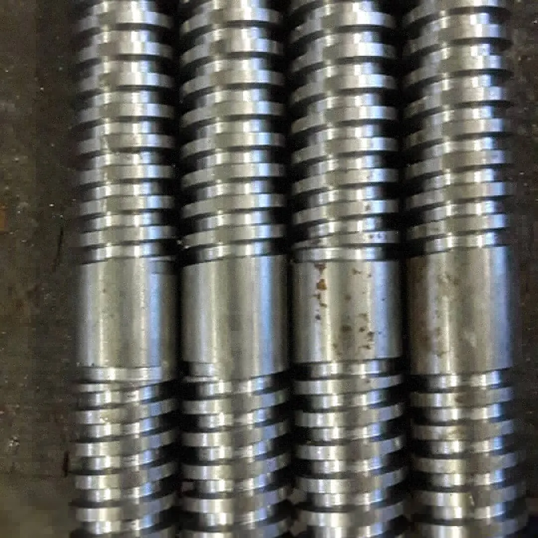 Fusos com rosca trapezoidal usinados